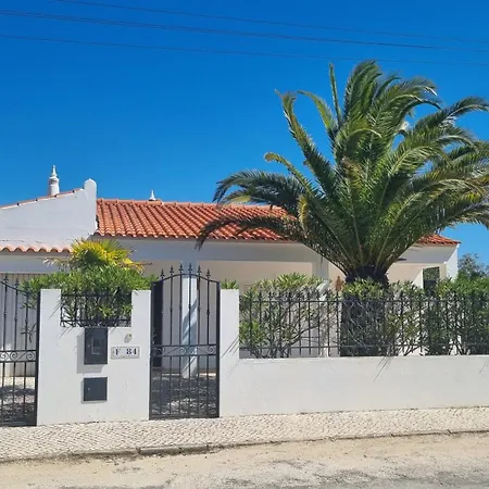 Holiday home Casa Flora - Vale Da Telha - Nature - Surf & Sun *